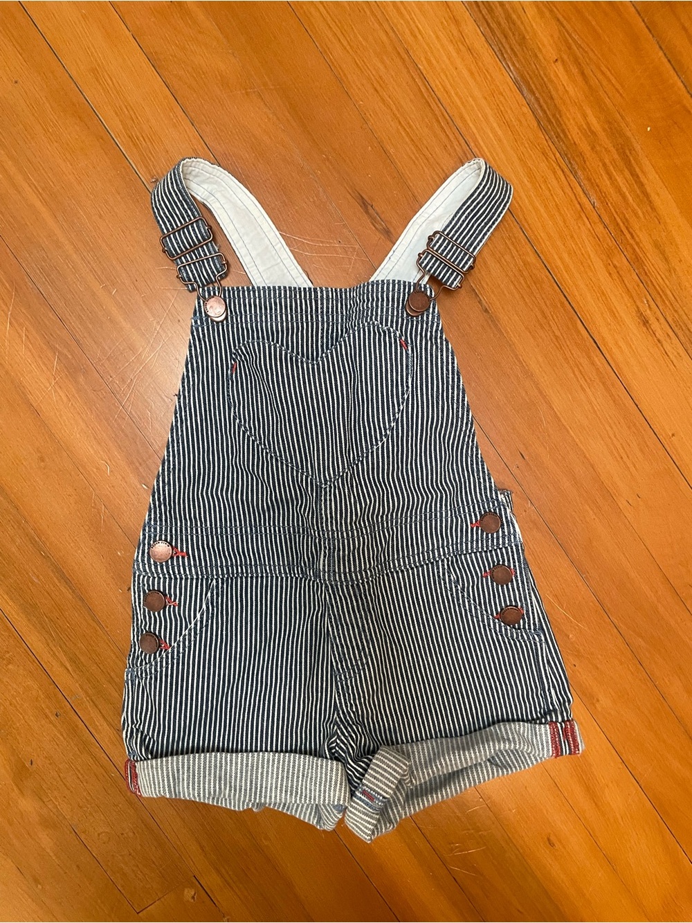 Mini Boden short overalls - size 5-6Y